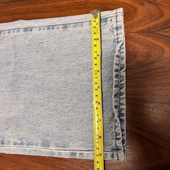 Levi's High Rise Wide Leg Jeans - Picture 4 of 5